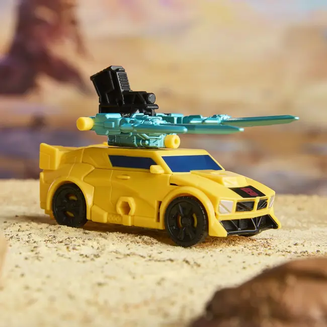 TRANSFORMERS CYBERWORLD ROBOT BUMBLEBEE BLINDAT TRANSFORMABIL VIVG0747_G1045