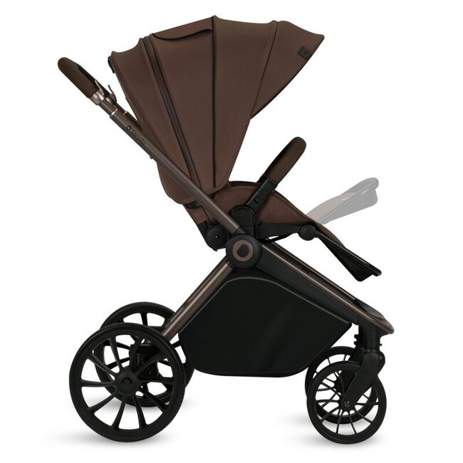 Carucior sport, Lionelo, Mika Plus, Cadru din aluminiu, Copertina XXL, Spatar reglabil in 3 pozitii, Cu accesorii, Pana la 22 kg, 6-48 luni; EN1888-1, EN1888-2 EN1466, Mocha Mousse BYNLO-MIKA_PLUS_MOCHA_MOUSSE