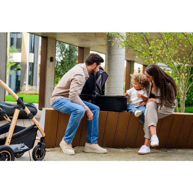 Carucior 3 in 1, Lionelo, Amber, Landou intarit, Scoica auto testata ADAC, Reversibil, Cu accesorii, Geanta parinti, Pana la 22 kg, Bej BYNLO-AMBER_3IN1_BEIGE_SAND