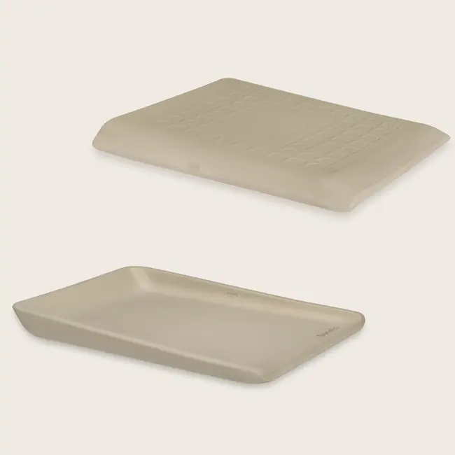 Saltea de infasat, Lionelo, Megs, Moale, Utilizabil si fara husa, Impermeabila, Design ergonomic, 70x49 cm, Fara BPA, Conform cu standardul de securitate EN71-3, 0 luni+, Bej BYNLO-MEGS_BEIGE_SAND