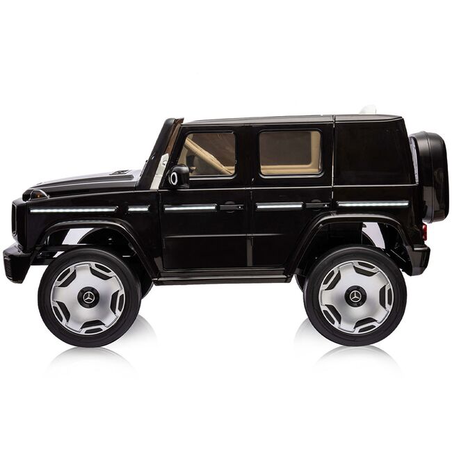 Masinuta electrica Chipolino SUV Mercedes EQG cu scaun din piele si roti EVA black HUBELJMBEQG01B