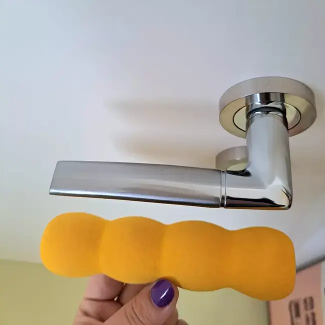 Protectie clanta usa din spuma de cauciuc - siguranta pentru copii   car boy safety