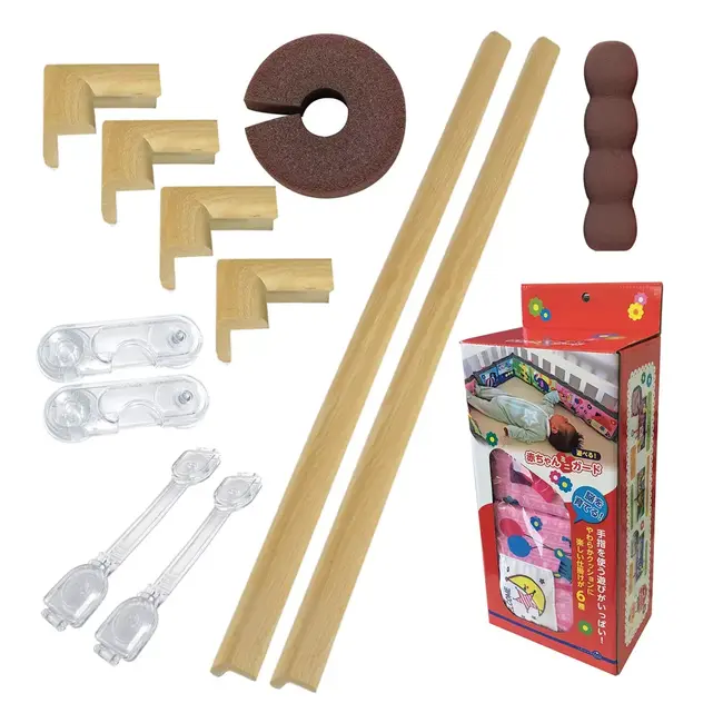 Pachet protectii copii, 13 piese, culoarea lemnului deschis