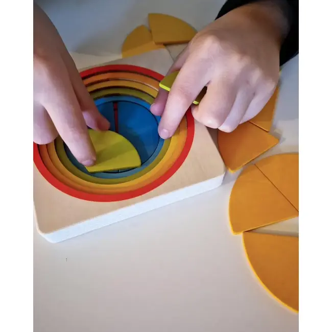 Puzzle stratificat, fractii si culori, din lemn, 21 piese, goki