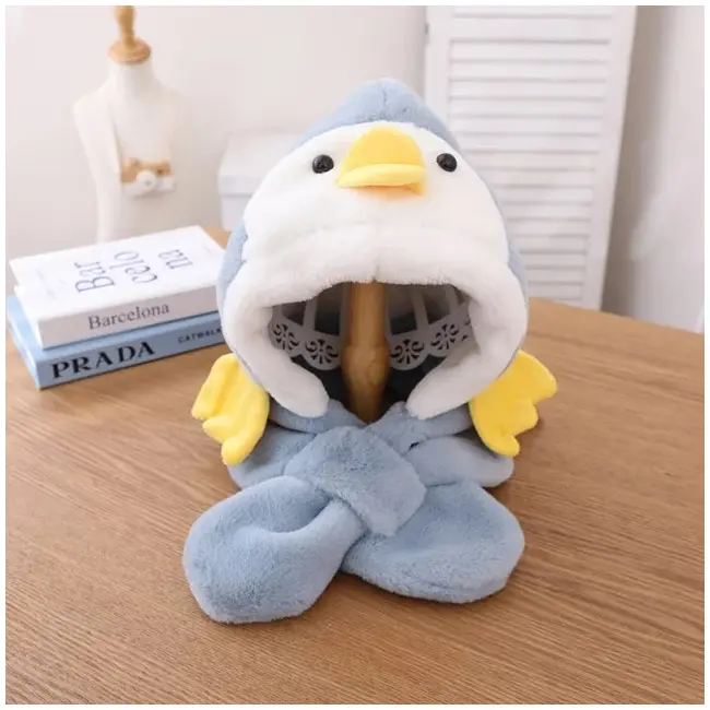 Caciulita bleu plusata pentru copii - pinguin adoctsc10-3-sa7