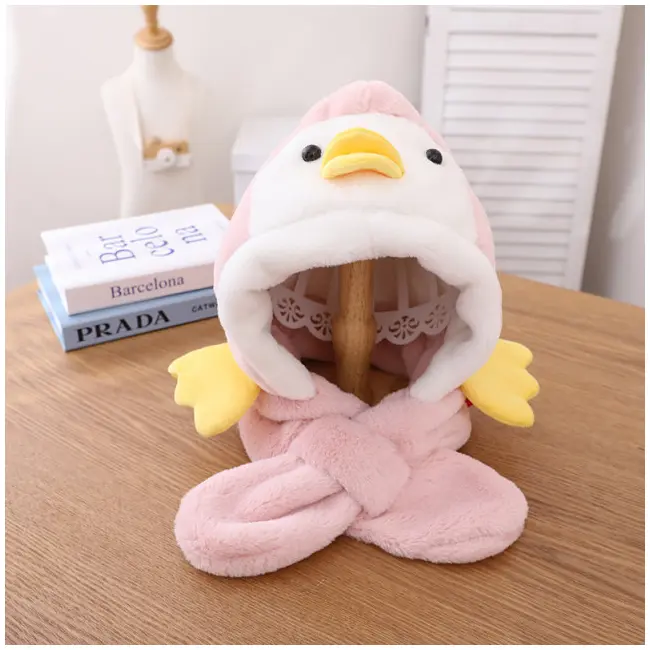 Caciulita roz plusata pentru copii - pinguin adoctsc10-1-sa7