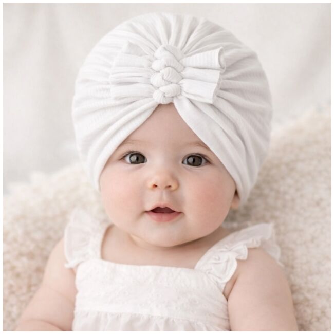 Caciulita alba tip turban cu trei fundite mbx-21021-1