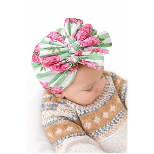 Caciulita tip turban inflorata cu dungi verzi si fundite in fata mbx-20021-2-ct2