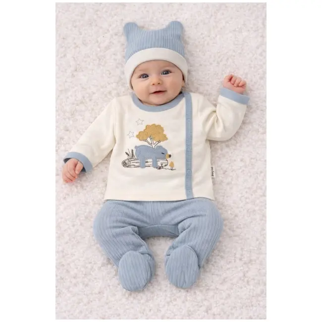 Set 0-3 luni bumbac 3 piese, bluza petrecuta cu nasturi, pantaloni cu botosei si caciulita trpb0058-cp1