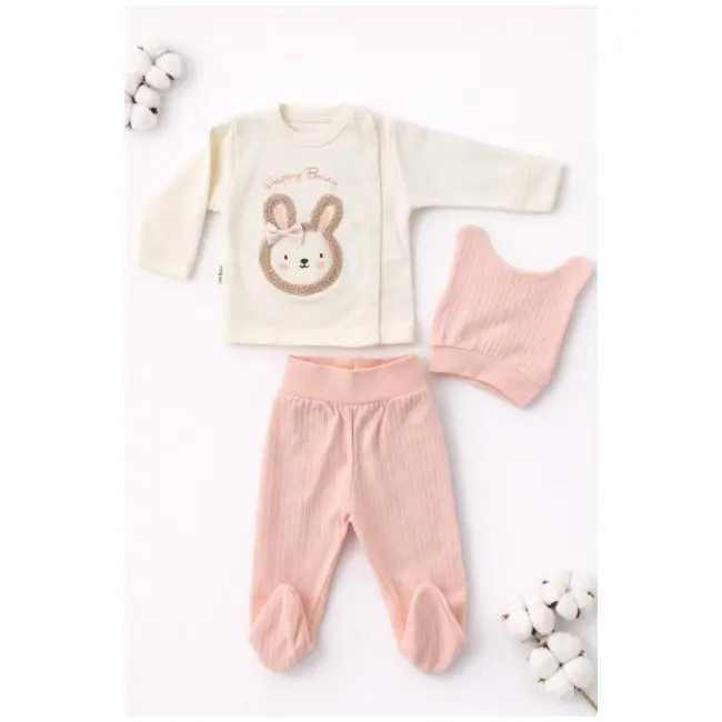 Set bebelusi 3 piese bumbac, body petrecut iepuras, pantaloni cu botosei, caciulita 0-3 luni trpb0055-cp1