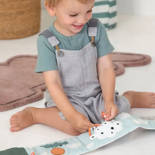 Jucarie senzoriala carticica de plus Fold-Out Done by Deer Croco Green