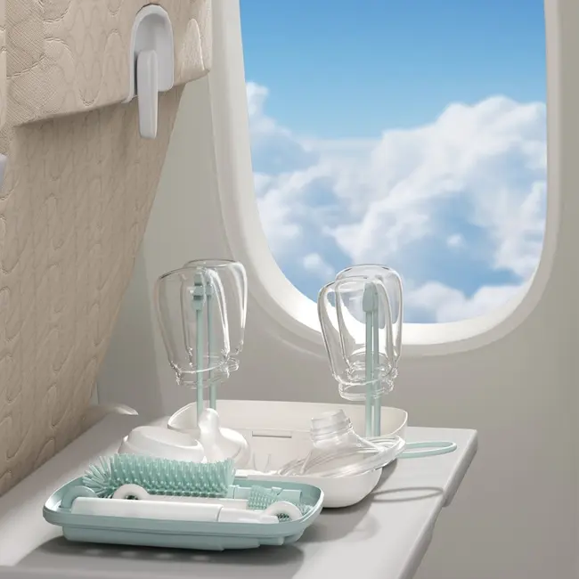 Set de perii pentru biberoane Momcozy 7 in 1 din silicon