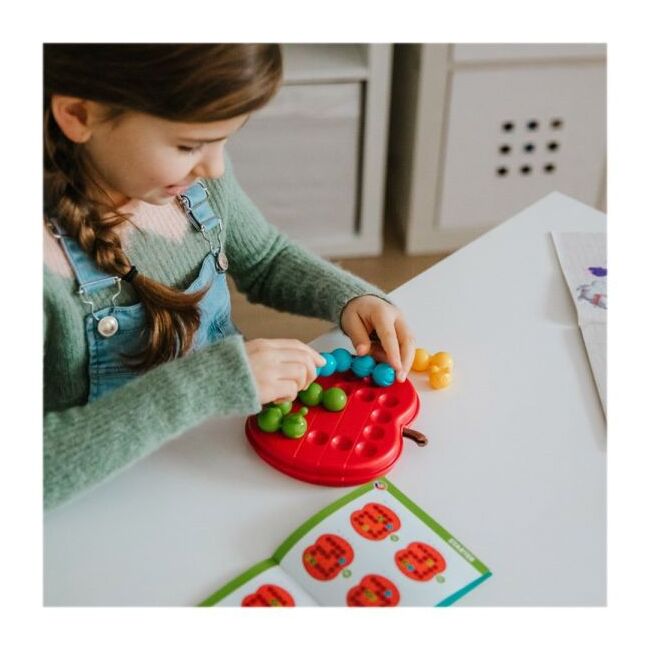 Smart games - apple twist, joc de logica cu 60 de provocari, 5+ ani, editie lb. romana - okesg445ro