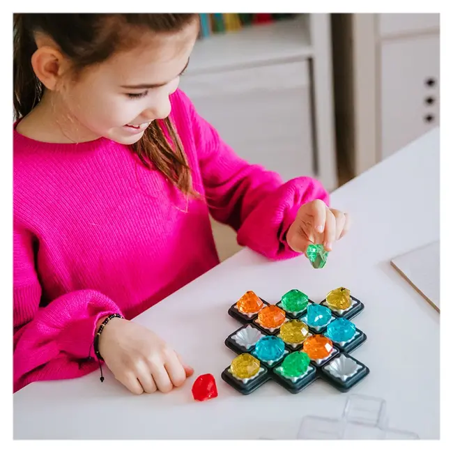 Smart games - diamond quest, joc de logica cu 80 de provocari, 8+ ani, editie lb. romana - okesg093ro