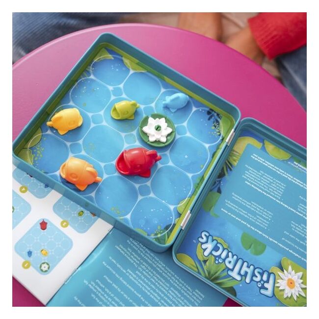 Smart games - fishtricks, joc de logica cu 48 de provocari, 5+ ani, editie internationala - okesgt2005