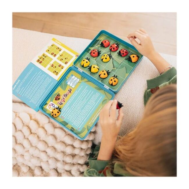 Smart games - logibugs, joc de logica cu 48 de provocari, 6+ ani, editie internationala - okesgt2004