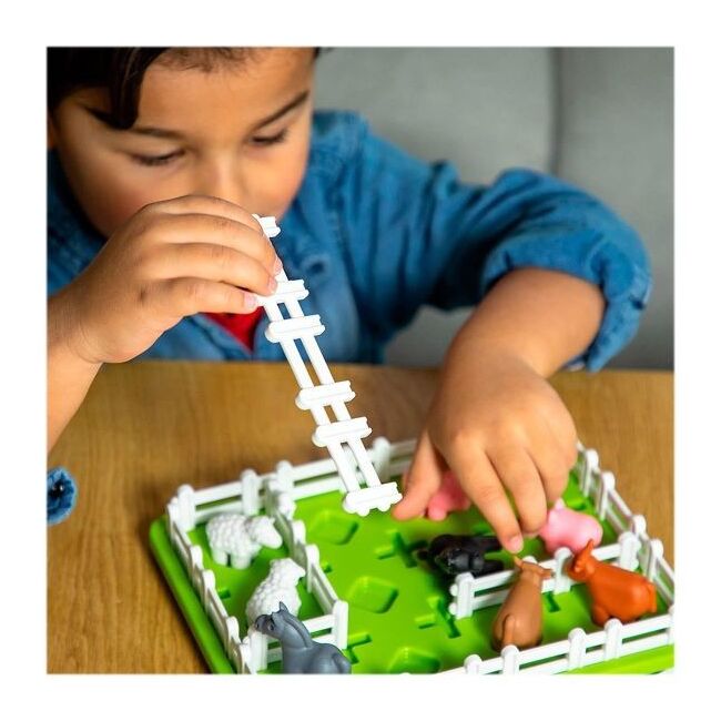 Smart games - smart farmer, joc de logica cu 60 de provocari, 4+ ani, editie lb. romana - okesg091ro