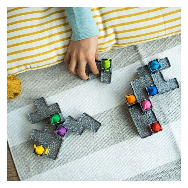 Smart games - tower stacks, joc de logica cu 80 de provocari, 8+ ani, editie lb. romana - okesg106ro