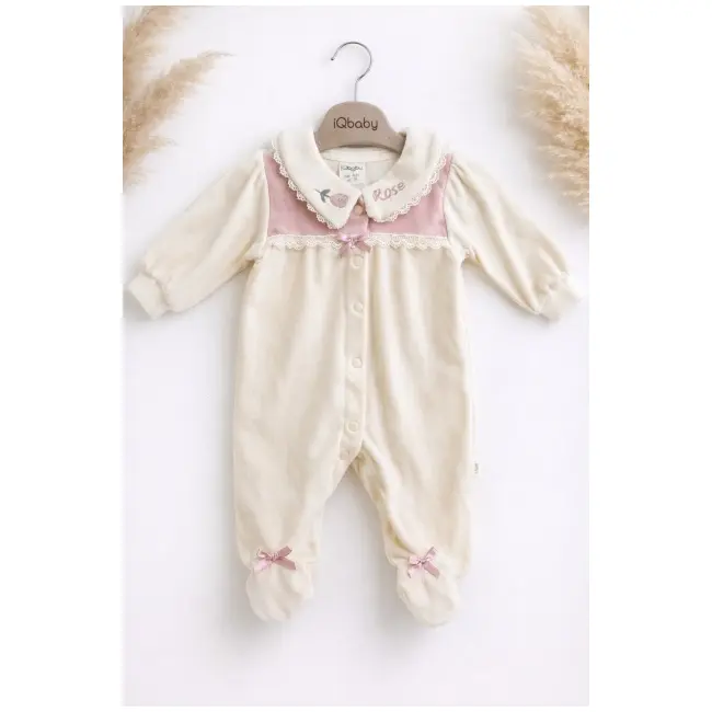 Salopeta bebe fetita crem catifea cu guler brodat maneca lunga inchidere capse trpb0187