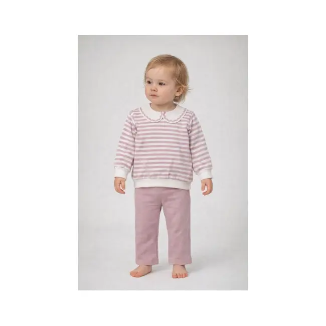 Set cu dungi bymurat cu bluză în dungi și pantaloni bej comozi bm10234-1-29