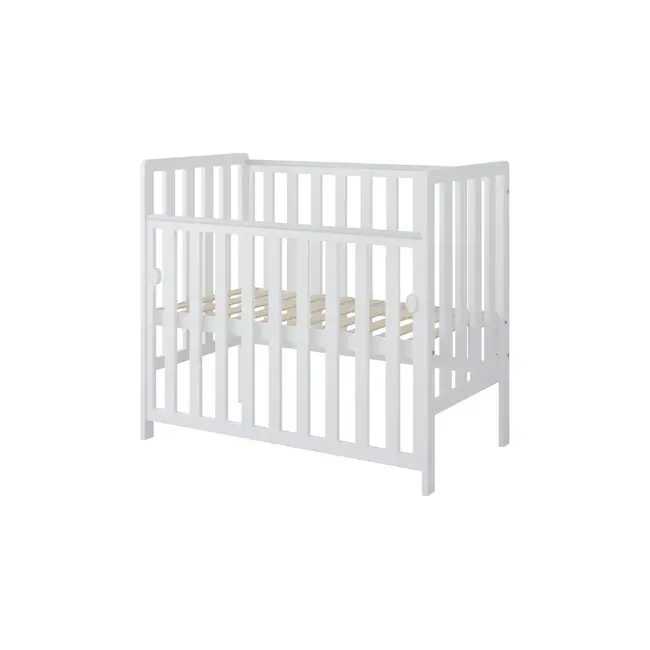 Patut Din Lemn Bambi Alb 100a 50 Cm Laterala Culisanta    Roti Cu Blocare    Protectie Silicon Pentru Dentitie    En 716-1 Pjbbambi_w