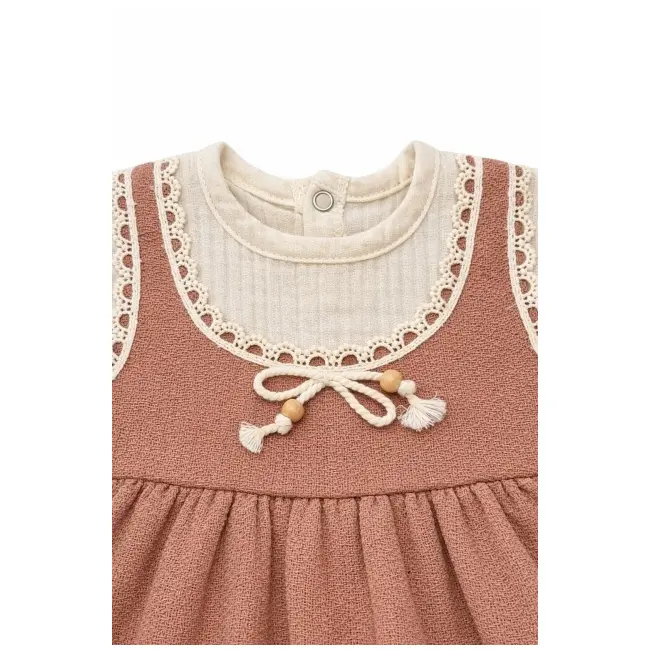 Rochita bebe fetita eleganta cu maneci lungi dantela si design vintage caramiziu trpb0213