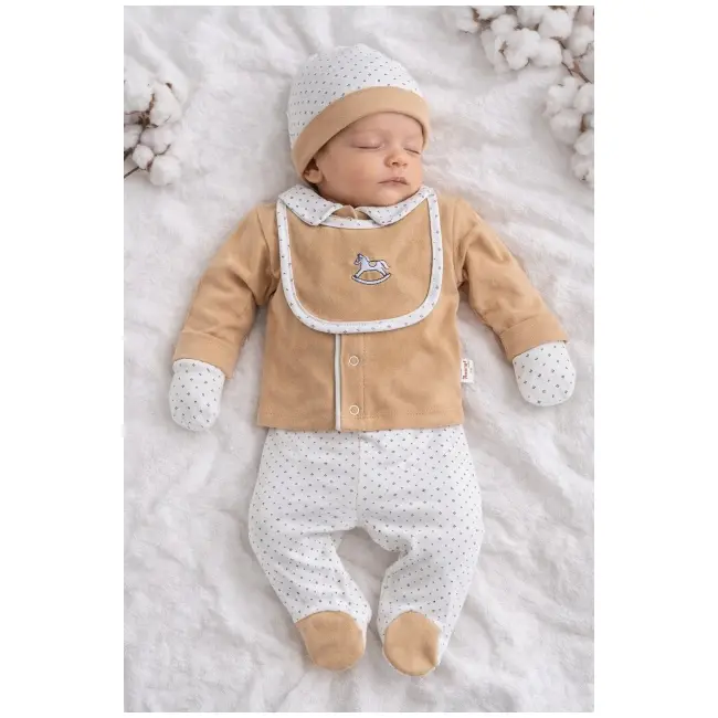 Set nou nascut baiat 5 piese bumbac bej alb elegant bluza pantaloni caciulita baveta trpb0204