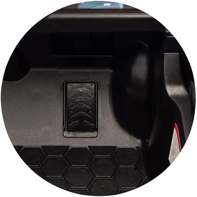 Masinuta electrica Chipolino Porsche Kayenne black HUBELJPKA251BK