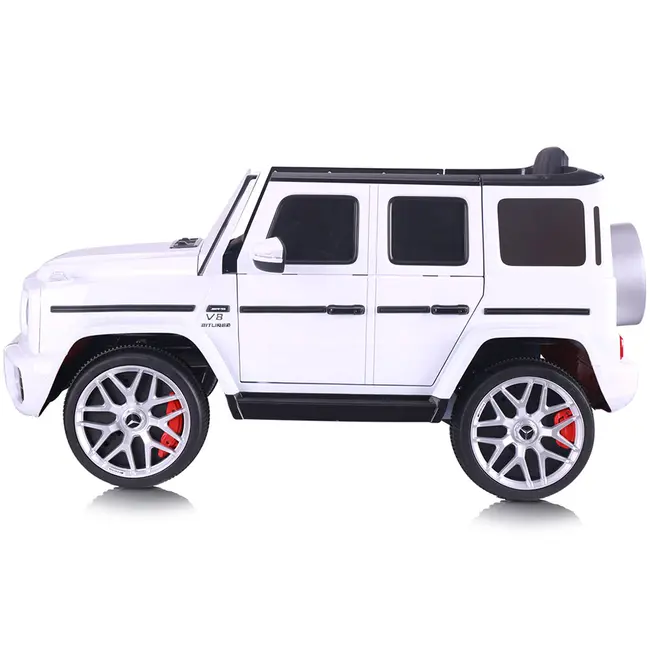 Masinuta electrica Chipolino SUV Mercedes AMG G63 cu scaun din piele si roti EVA white HUBELJG63M251W