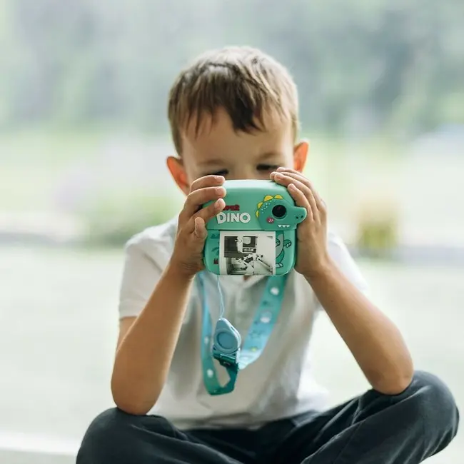 Aparat foto copii cu printare instant, Free2Play, Camere duale fata-spate, Cadre distractive, Cu 6 filtre, Dino BYN86885