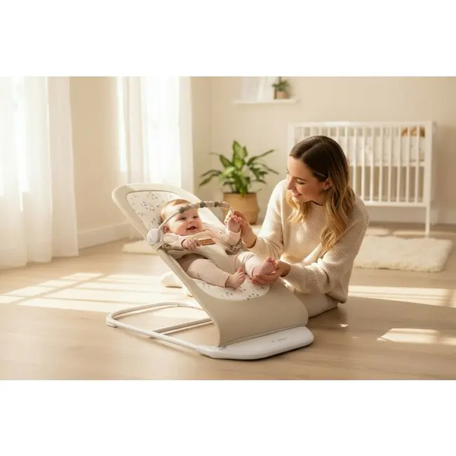 Balansoar, Jane, Baluu, Pliabil, Cu bara de jucarii si spatar reglabil in 3 pozitii, Conform cu standardul european de siguranta EN 12790:2023, Iris BYN8420421087718