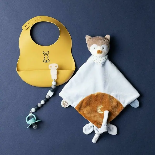 Clema pentru suzeta, Nattou, 100% silicon fara BPA, Cu sistem de prindere la suzeta, Cu margele, 30x7x18 cm, Albastru BYN877336