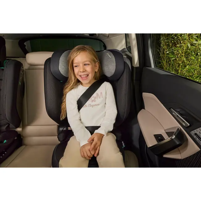 Scaun auto Chicco Fold&Go I-Size Isofix, PoshBlack (Negru), 100-150cm, 3-12ani CHC8711733-8