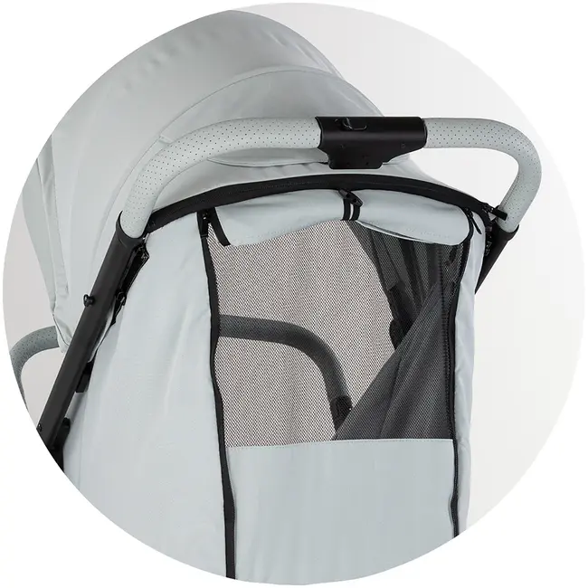 Carucior sport Chipolino Ultera cu husa picioare matcha HUBLKUL02604MA