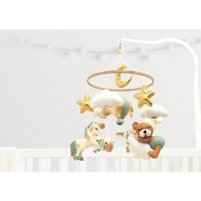 Neno Gino &ndash; carusel pentru pătuț cu suport de prindere JEMNEN-BAB-ZB006