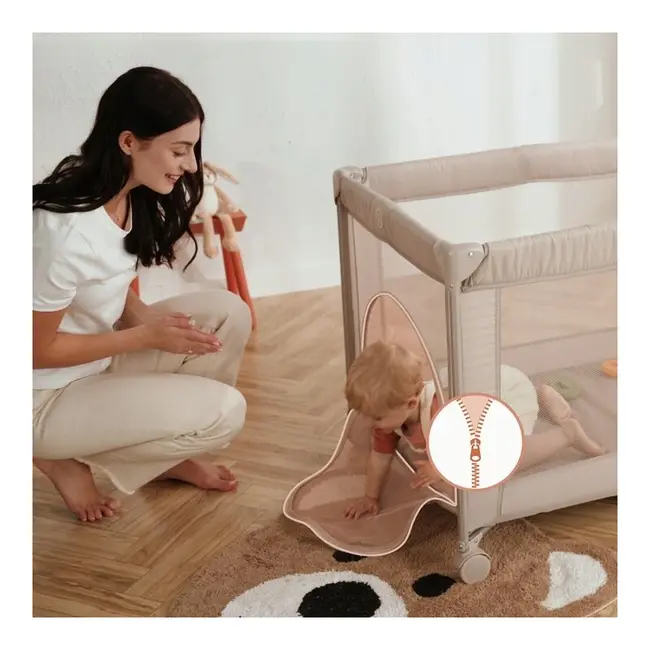 Patut pliant, Lionelo, Amelie, Cu intrare laterala, 100.5&times;70.5 cm, Include salteluta, roti, geanta pentru transport, Constructie usoara- 7 kg, Cadru stabil din otel, Negru BYNLO-AMELIE_BLACK_CARBON