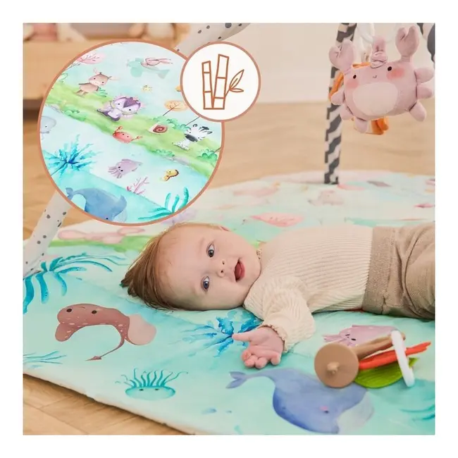 Salteluta interactiva, Lionelo, Anika, 8 jucarii senzoriale, detasabile, fosnaitoare, logopedice, Lavabila la masina, Husa din bambus, 116x112 cm, Multicolor BYNLO-ANIKA_NATURAL