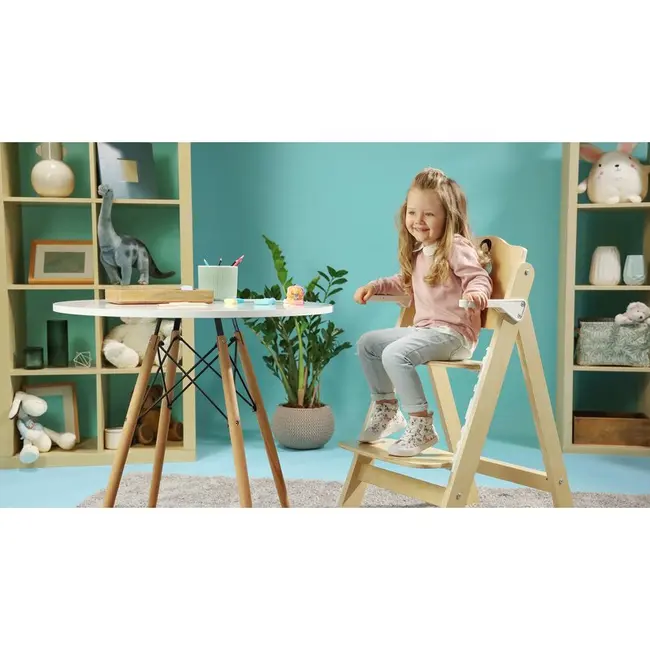 Scaun de masa, Lionelo, Floris, 3 in 1, Din Lemn, Transformabil, Reglabil pe inaltime in 4 pozitii, Suport picioare- 4 pozitii, 6 luni- 12 ani, Sustine 40 kg, Bej BYNLO-FLORIS_BEIGE_NATURAL