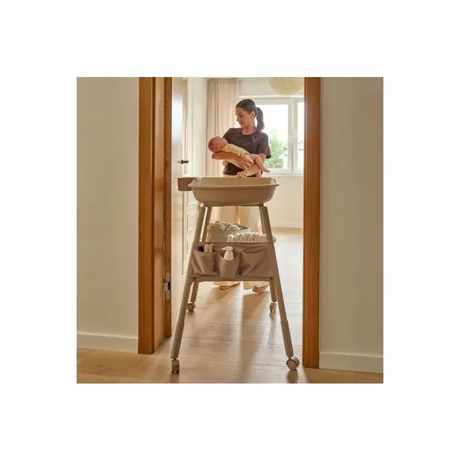 Masuta de infasat, Lionelo, Rosie, Cu saltea de infasat inclusa si roti, Spatiu pentru depozitare, Reglabila pe inaltime, Sustine 11 kg, 65x78x100 cm, 0 luni+, Bej BYNLO-ROSIE_BEIGE_SAND