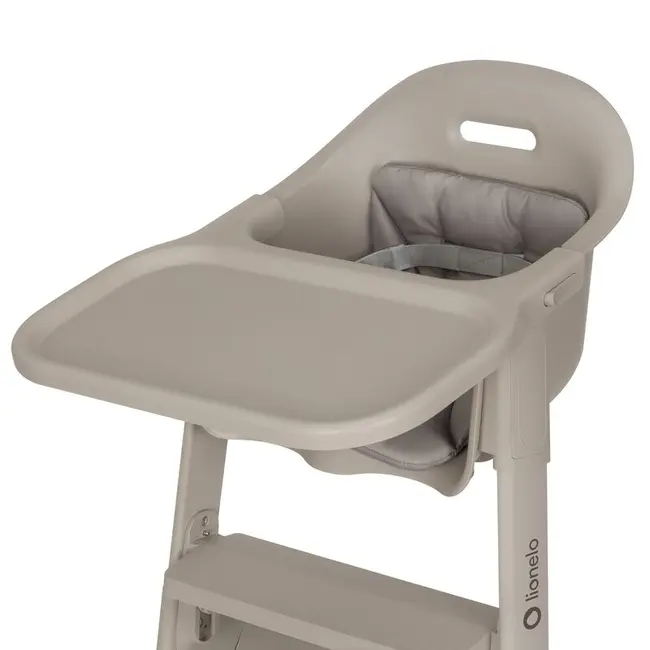 Scaun de masa, Lionelo, Beny, Suport de picioare si tavita ajustabile in 2 pozitii, Insertie moale, Centuri in 3 puncte, Asamblare rapida, Sustine 15 kg, 6 luni+, Bej BYNLO-BENY_BEIGE_SAND