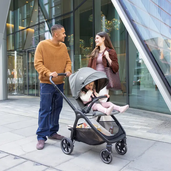 Joie - carucior pentru copii multifunctional 3 in 1 valora signature sandstone (carucior valora + landou ramble xl + scoica i-starter) bbbt2513aasds000