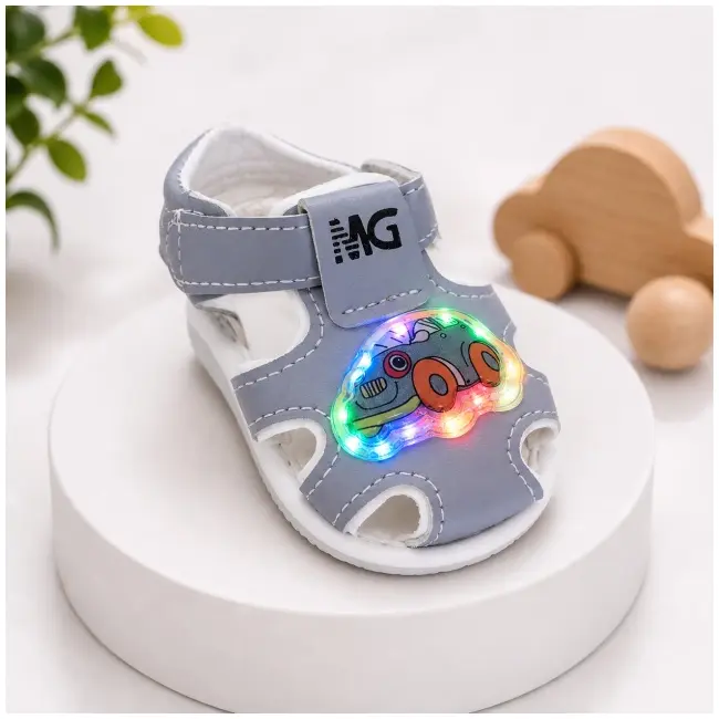 Sandalute cu masinuta cu luminite - masinuta colorata snd6