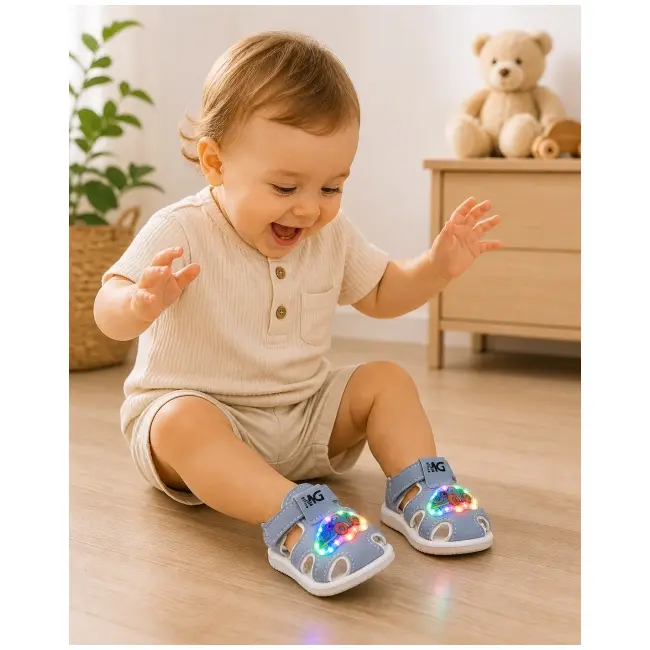 Sandalute cu masinuta cu luminite - masinuta colorata snd6