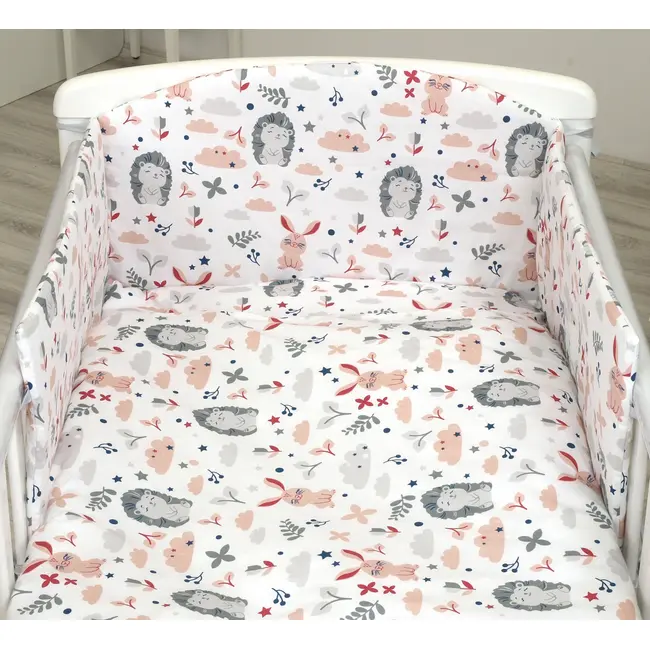 Set Lenjerie Din Bumbac Cu Protectie Laterala Pentru Pat Bebe 120 X 60 Cm, Iepuras Roz, Amy Pjb69680