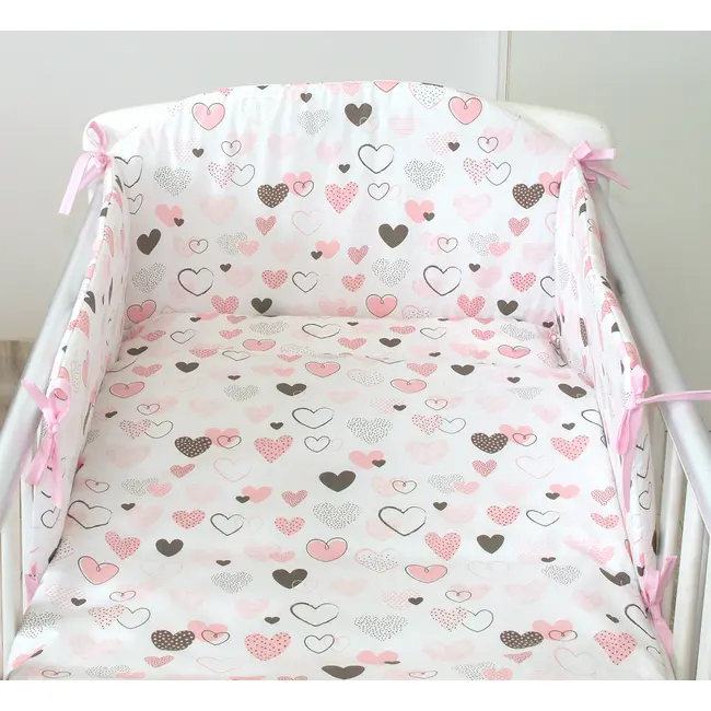 Set Lenjerie Din Bumbac Cu Protectie Laterala Pentru Pat Bebe 120 X 60 Cm, Inimioare , Amy Pjb83603