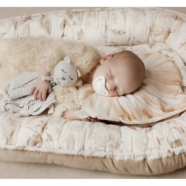 Suport De Dormit Babynest Premium Bumbac Si Catifea Eucalipt Soft Grey By Babysteps, 70x35 Cm Pjbk1237