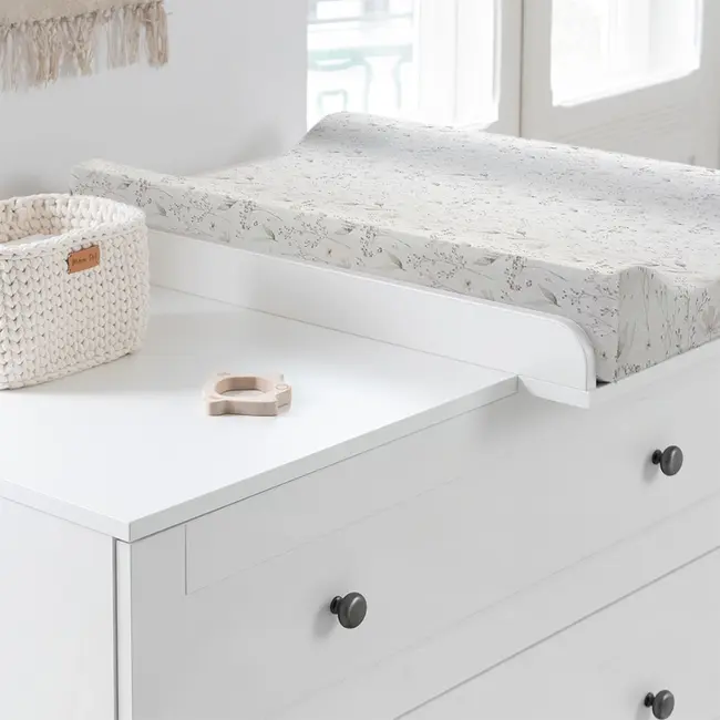Saltea Din Spuma Pentru Masa De Infasat Din Lemn, Atasabila La Patut Bebe, 120x60 Si 140x70 Cm, Impermeabila Cu Margini De Protectie, 72x47 Cm Lunca By Woodies Pjbctc_mat_imp