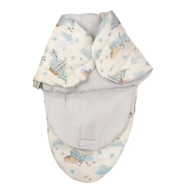 Sistem De Infasare Nature Bamboo By Amy Din Bambus Cu Umplutura Antialergica Babysoft    + Cadou Rucsacel Nori Calatori Pjb82860