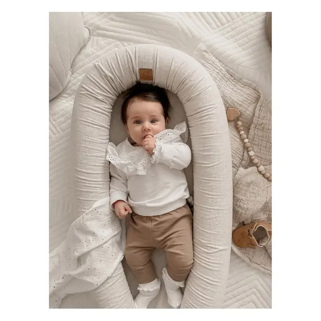 Suport De Dormit Babynest 2in1 Bara Protectie Patut Premium In Bej Inchis By Babysteps, 95x53 Cm Pjb489825