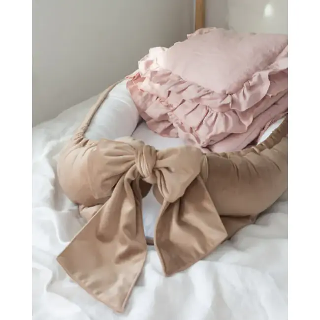 Suport De Dormit Babynest Premium Bumbac Organic Si Catifea Bej Cu Funda By Babyly, 80x50 Cm Pjb4190455